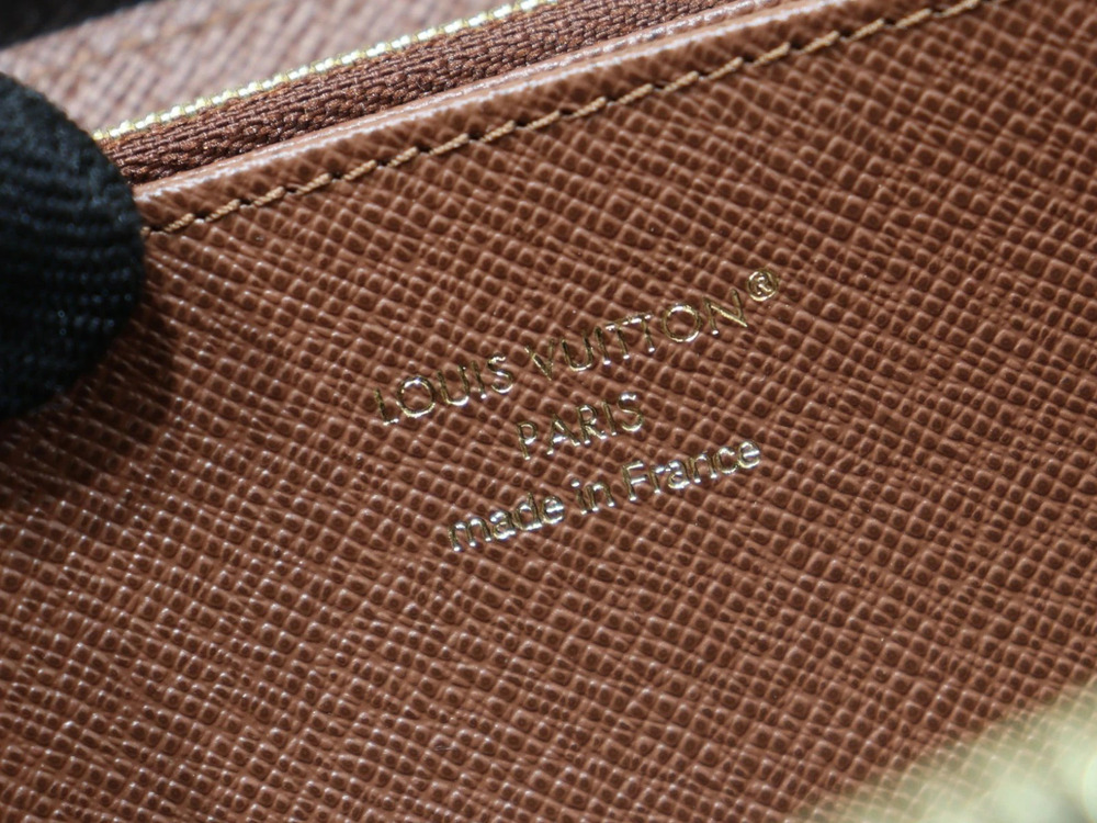 LOUIS VUITTON Zippy Wallet Monogram Canvas Brown Long Round Zipper